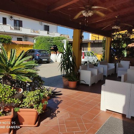 Hotel La Calabrese Isola di Capo Rizzuto Kültér fotó