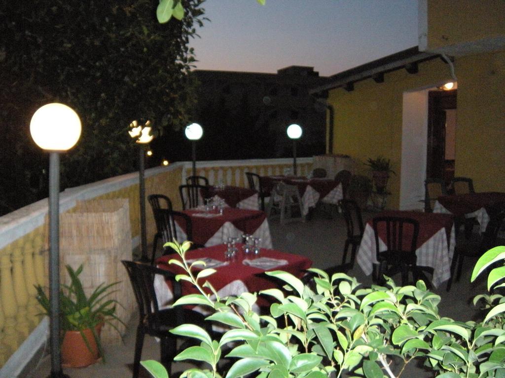 Hotel La Calabrese Isola di Capo Rizzuto Kültér fotó